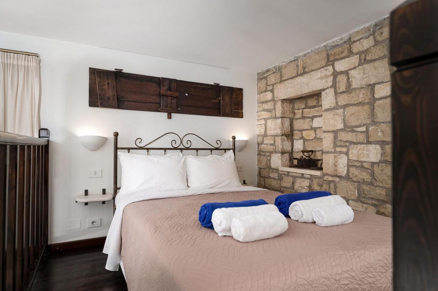 Orelia Cretan Deluxe Apartments Kamilári Exterior foto