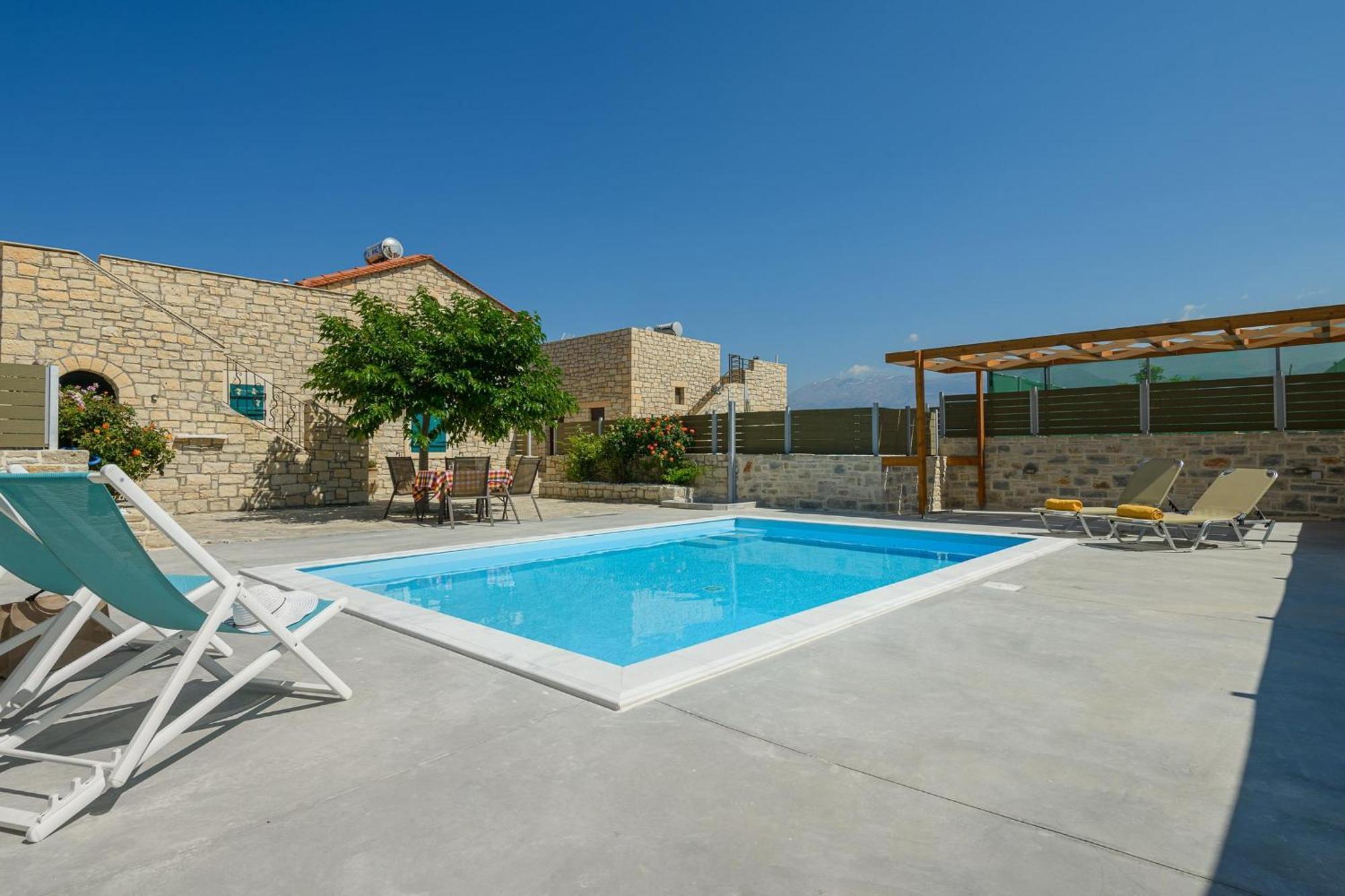 Orelia Cretan Deluxe Apartments Kamilári Exterior foto